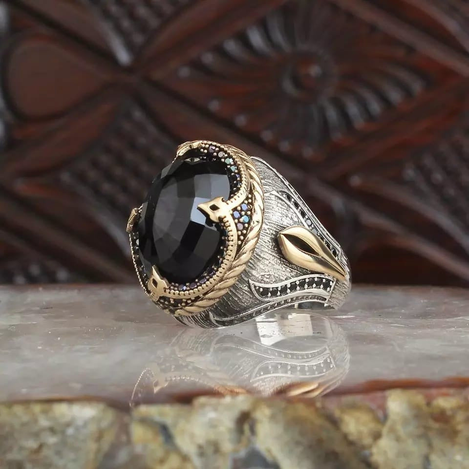 Snakelike Winding Black Flat Gemstone Ring Men's Retro With Opening Finger Ring