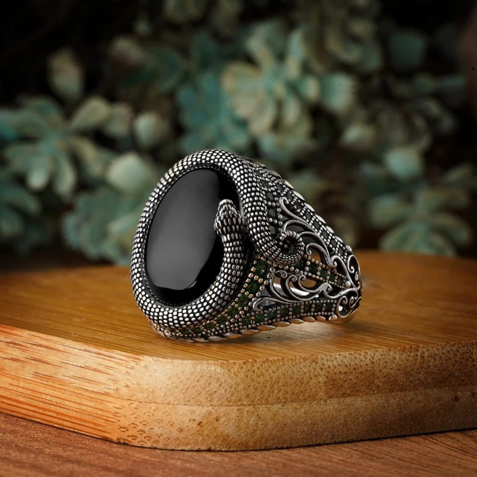 Snakelike Winding Black Flat Gemstone Ring Men's Retro With Opening Finger Ring