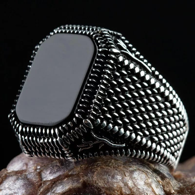 Snakelike Winding Black Flat Gemstone Ring Men's Retro With Opening Finger Ring